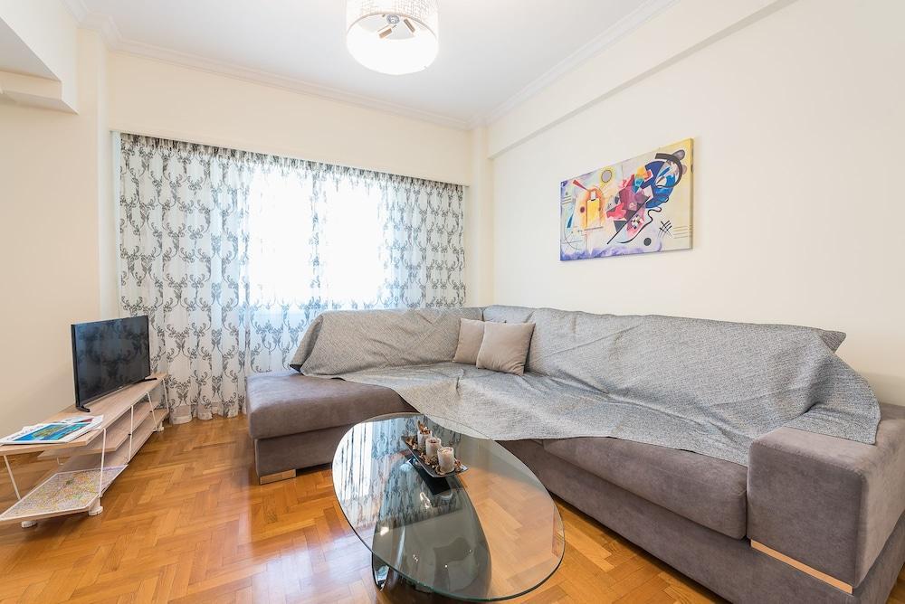 Comfy Apartment In Acropolis Area By Cloudkeys Athens Ngoại thất bức ảnh