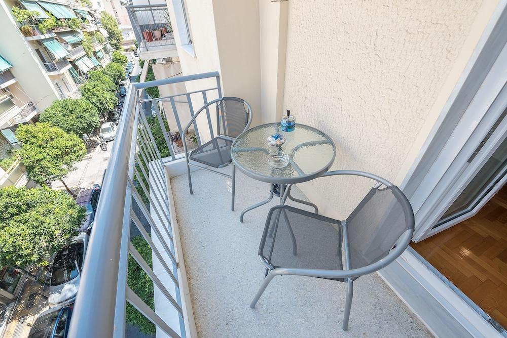 Comfy Apartment In Acropolis Area By Cloudkeys Athens Ngoại thất bức ảnh